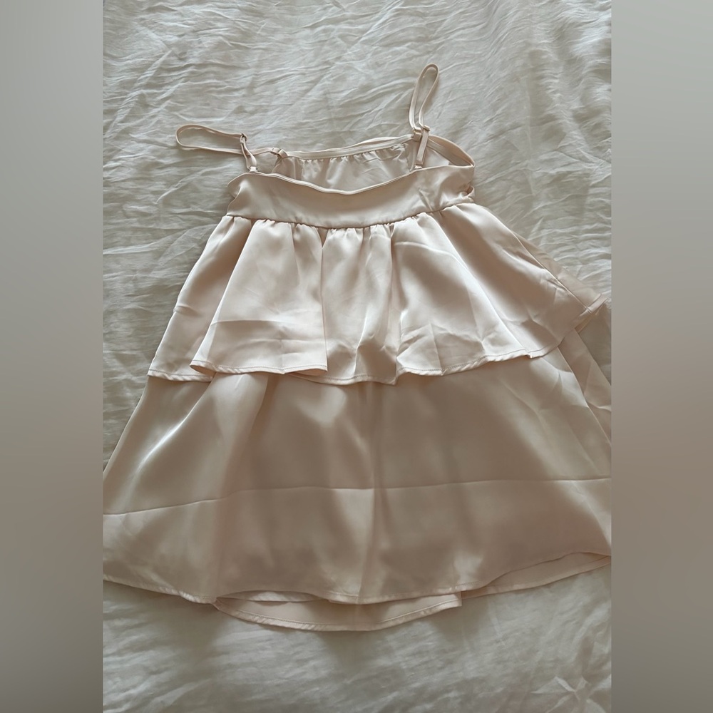 Beginning Boutique - cream satin mini dress - US 2 - Picture 6 of 6